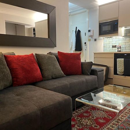 Modern Quiet 1 Bed Flat -Mayfair Лондон Экстерьер фото