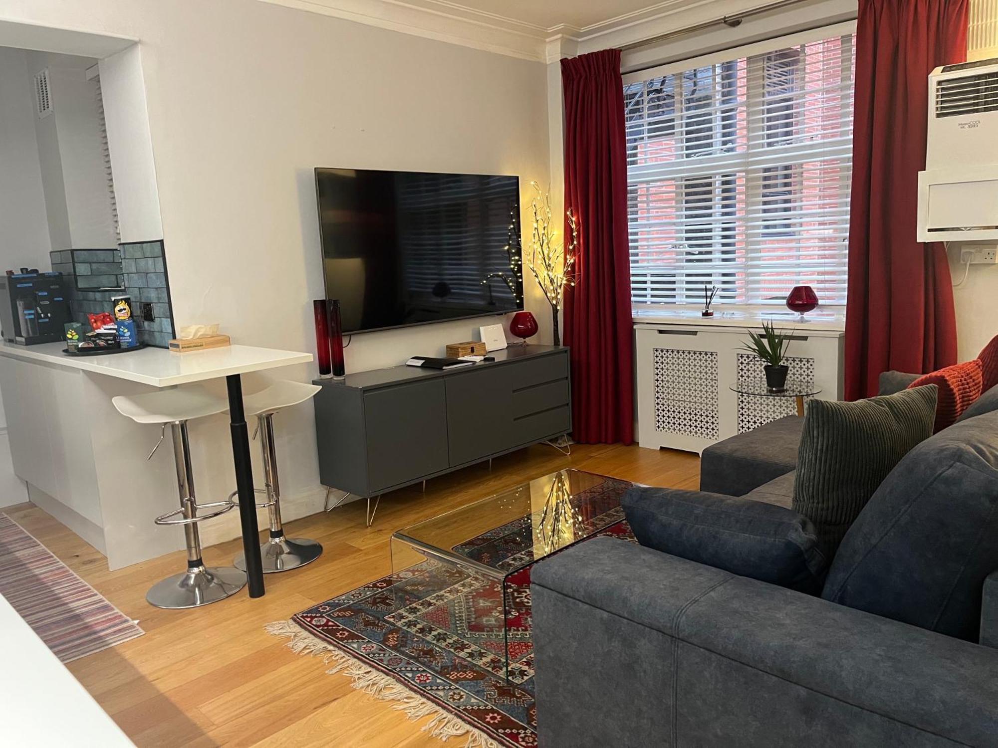 Modern Quiet 1 Bed Flat -Mayfair Лондон Экстерьер фото